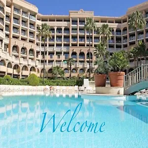 Front Beach Pools Cannes